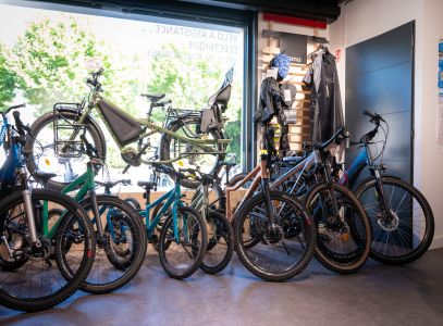 Intérieur magasin de vélos Valence Saint Peray